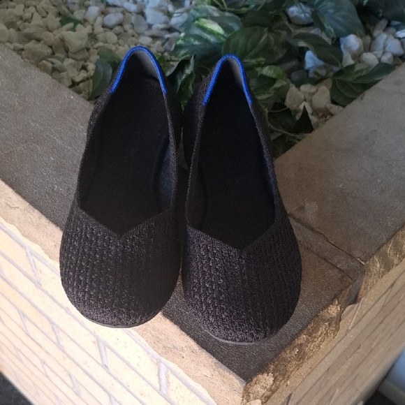 Rothy's Black Honeycomb Round Toe Blue Halo Knit Flats - Picture 1 of 7